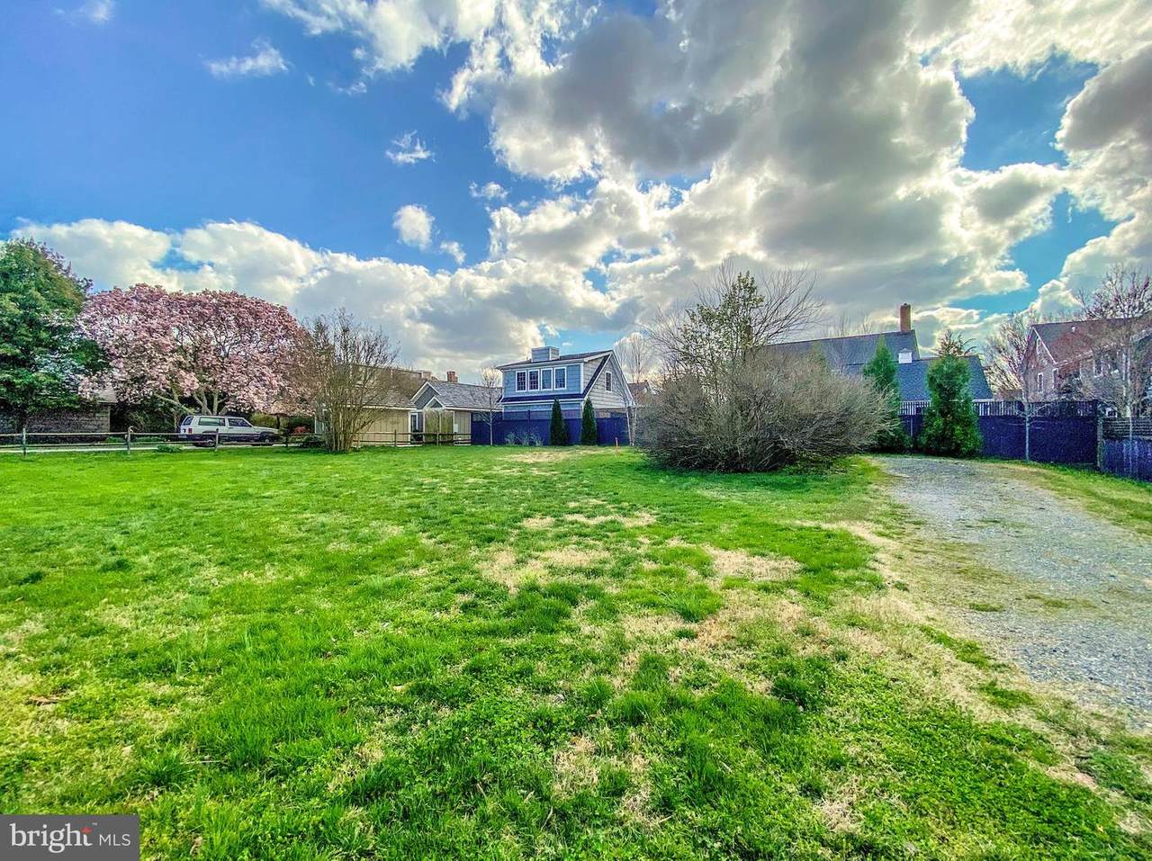 236 Front Street - Photo 1
