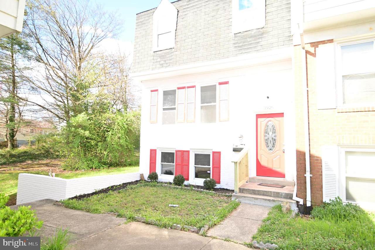 3926 Warner Avenue - Photo 1