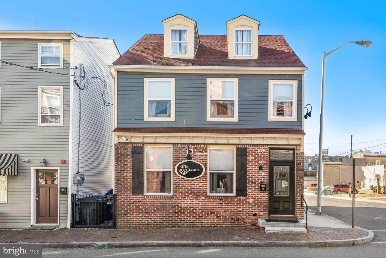 28 Union Street - Photo 1