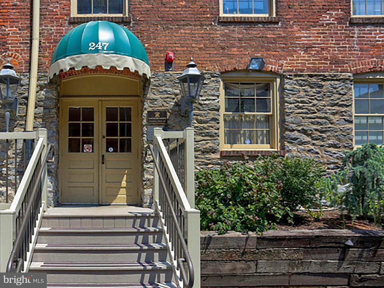 247 Shippen Street - Photo 1