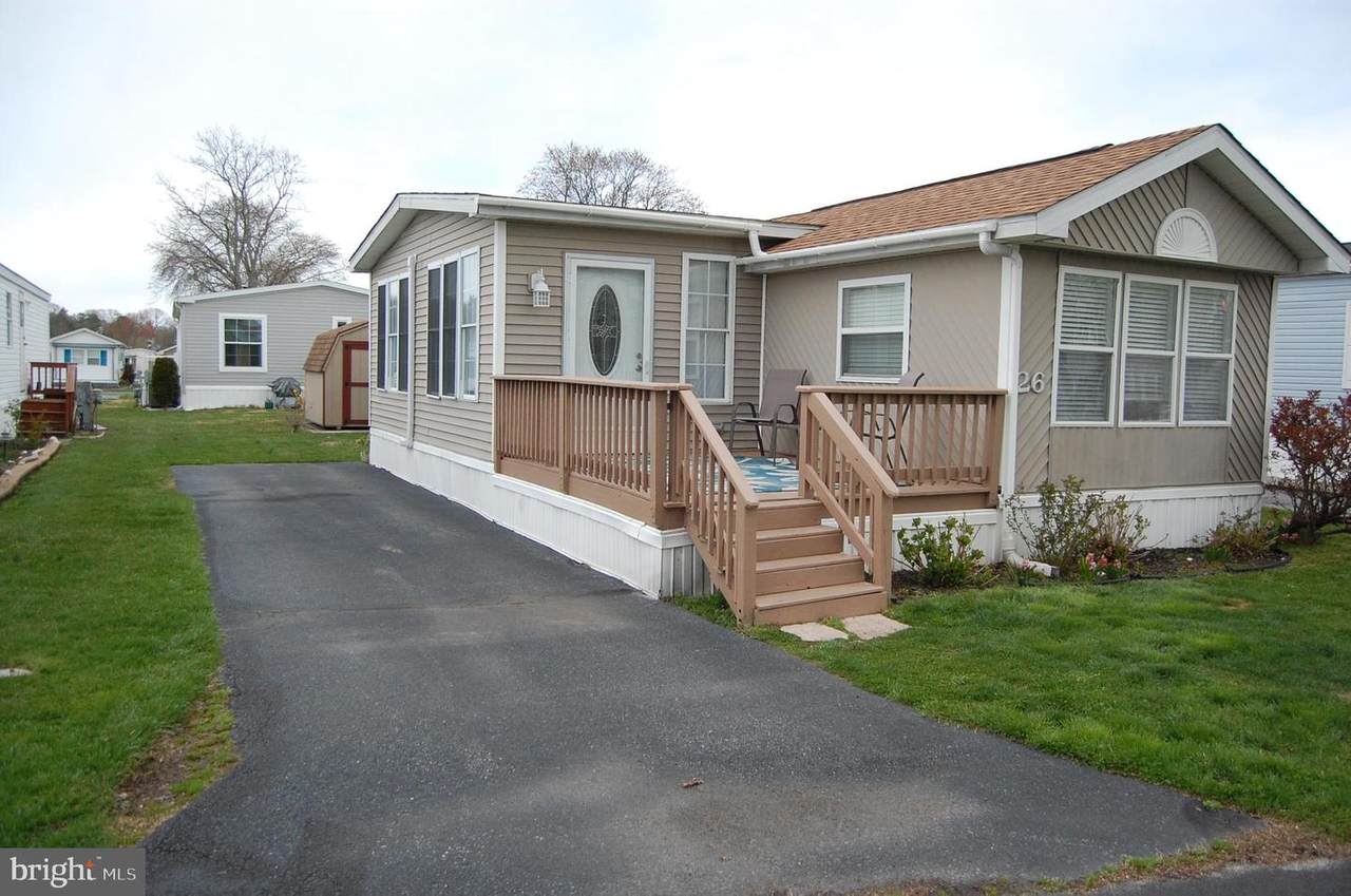 26 Colonial Lane - Photo 1