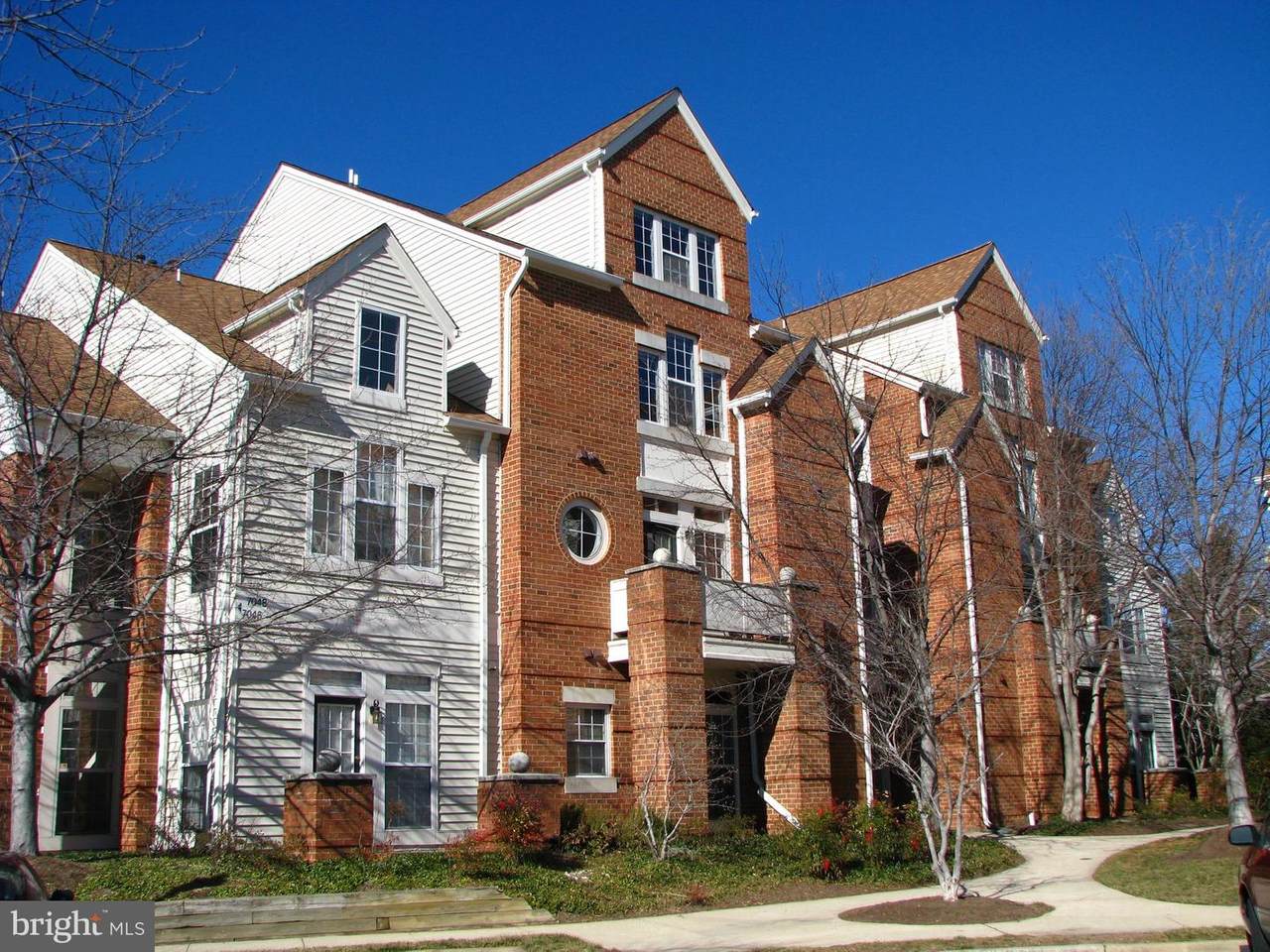7044 Ellingham Circle - Photo 1