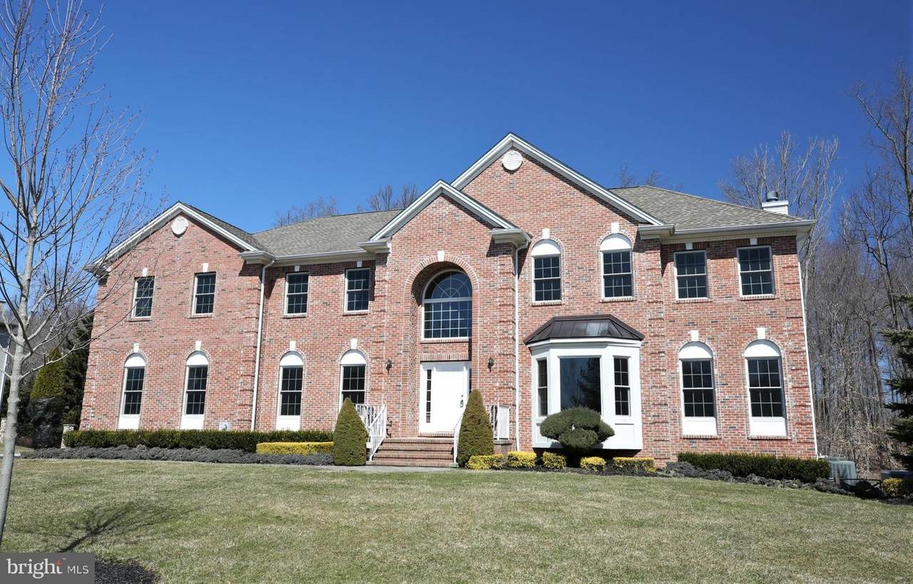 10 Wedgewood Court - Photo 1
