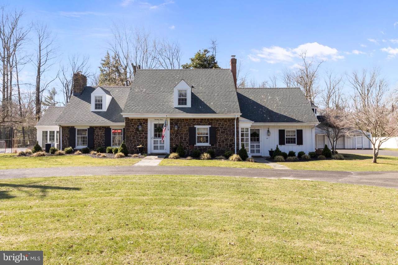 23 Christopher Mill Road - Photo 1