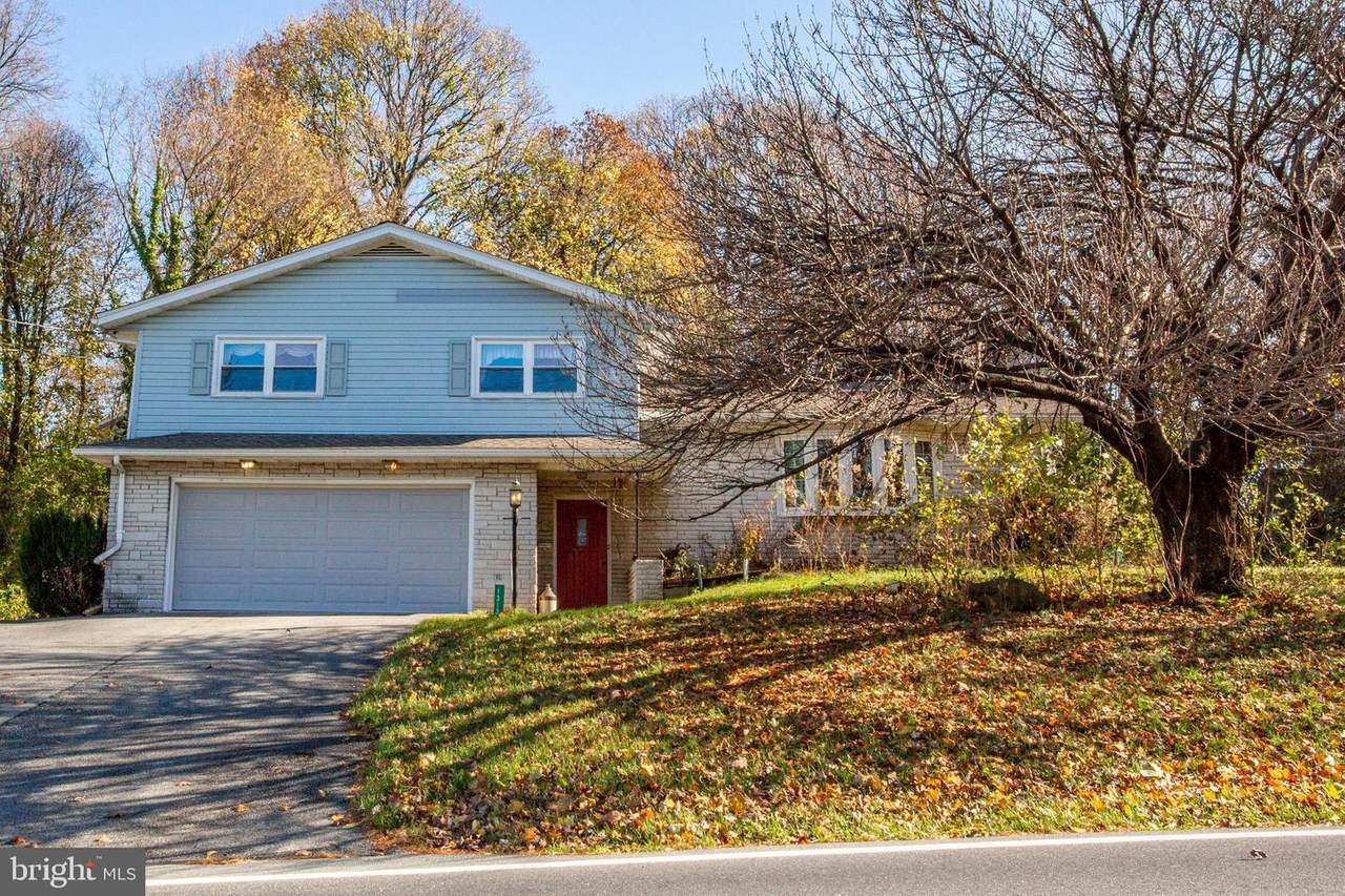 1313 Rohrerstown Road - Photo 1