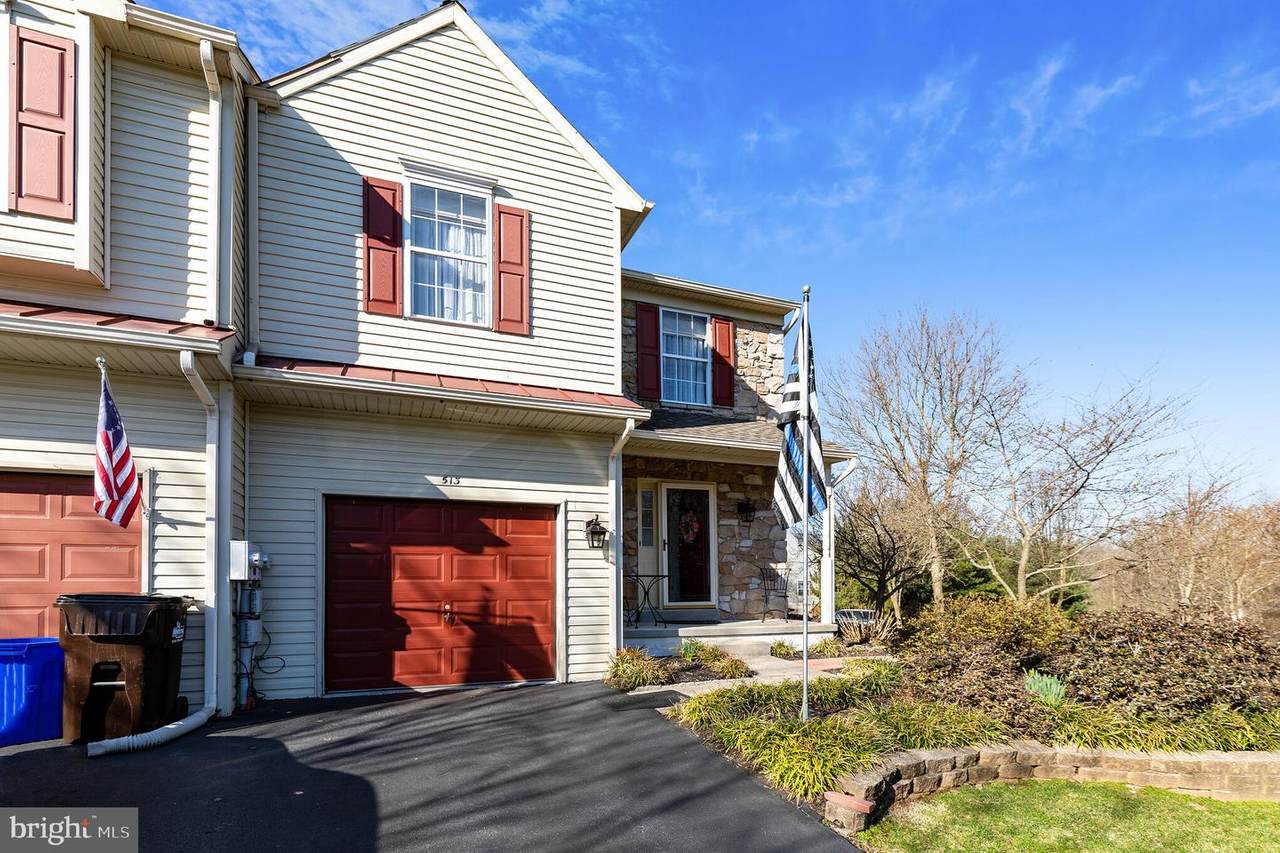 513 Berkshire Drive - Photo 1