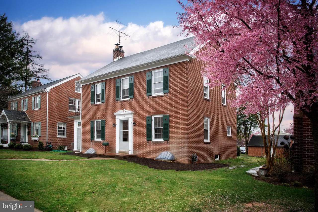 504 2ND Street - Photo 1