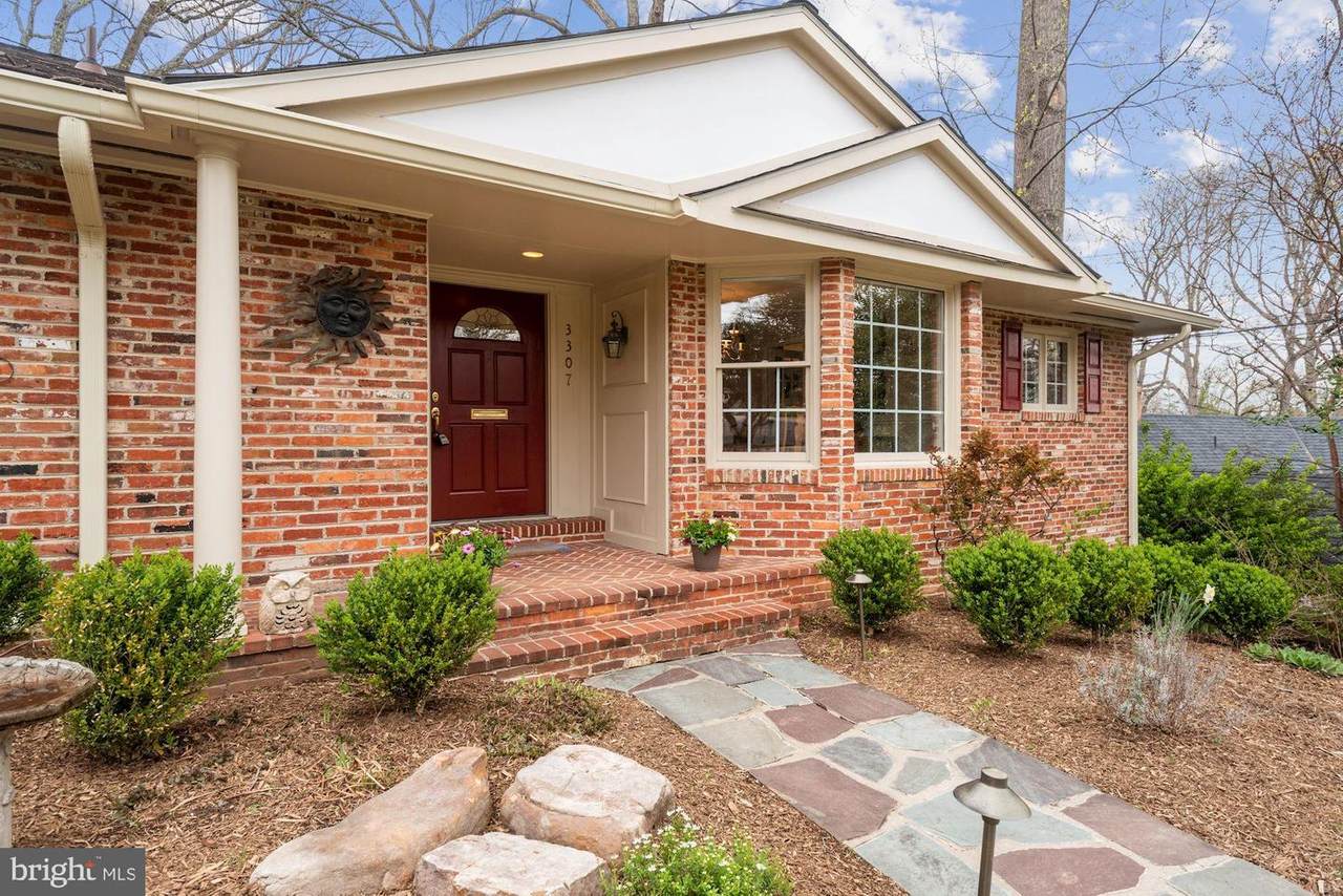 3307 Brooklawn Terrace - Photo 1