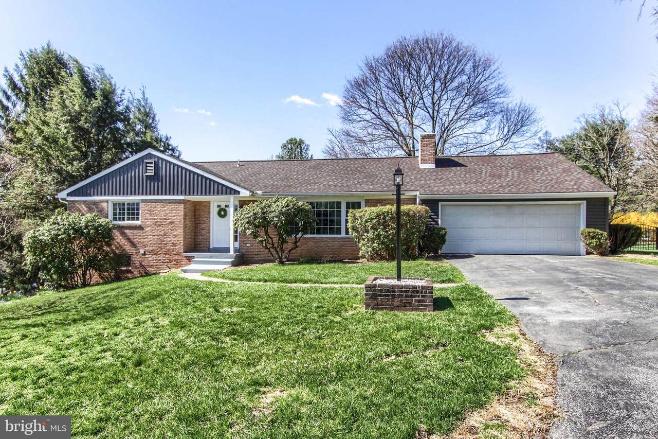 4858 Hawthorn Drive - Photo 1