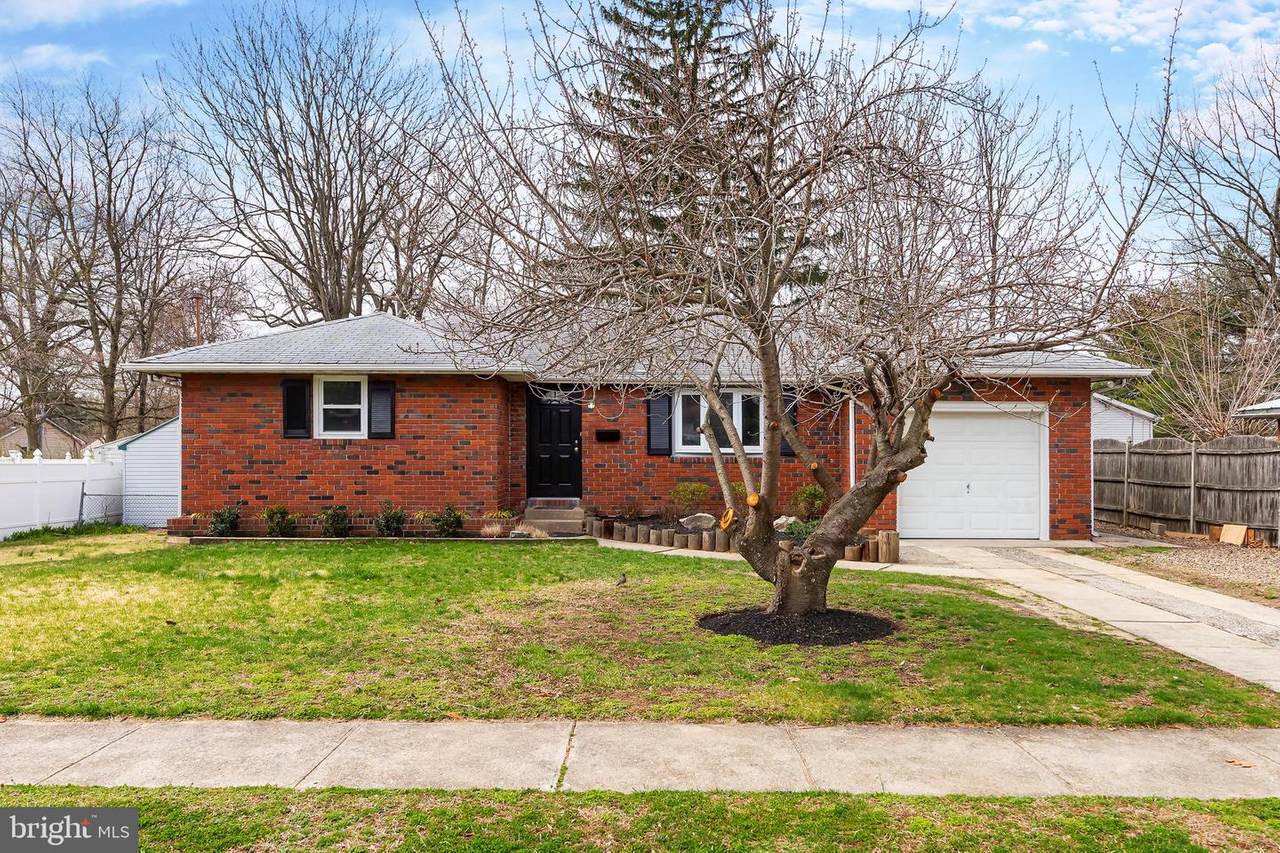 302 Delaware Avenue - Photo 1
