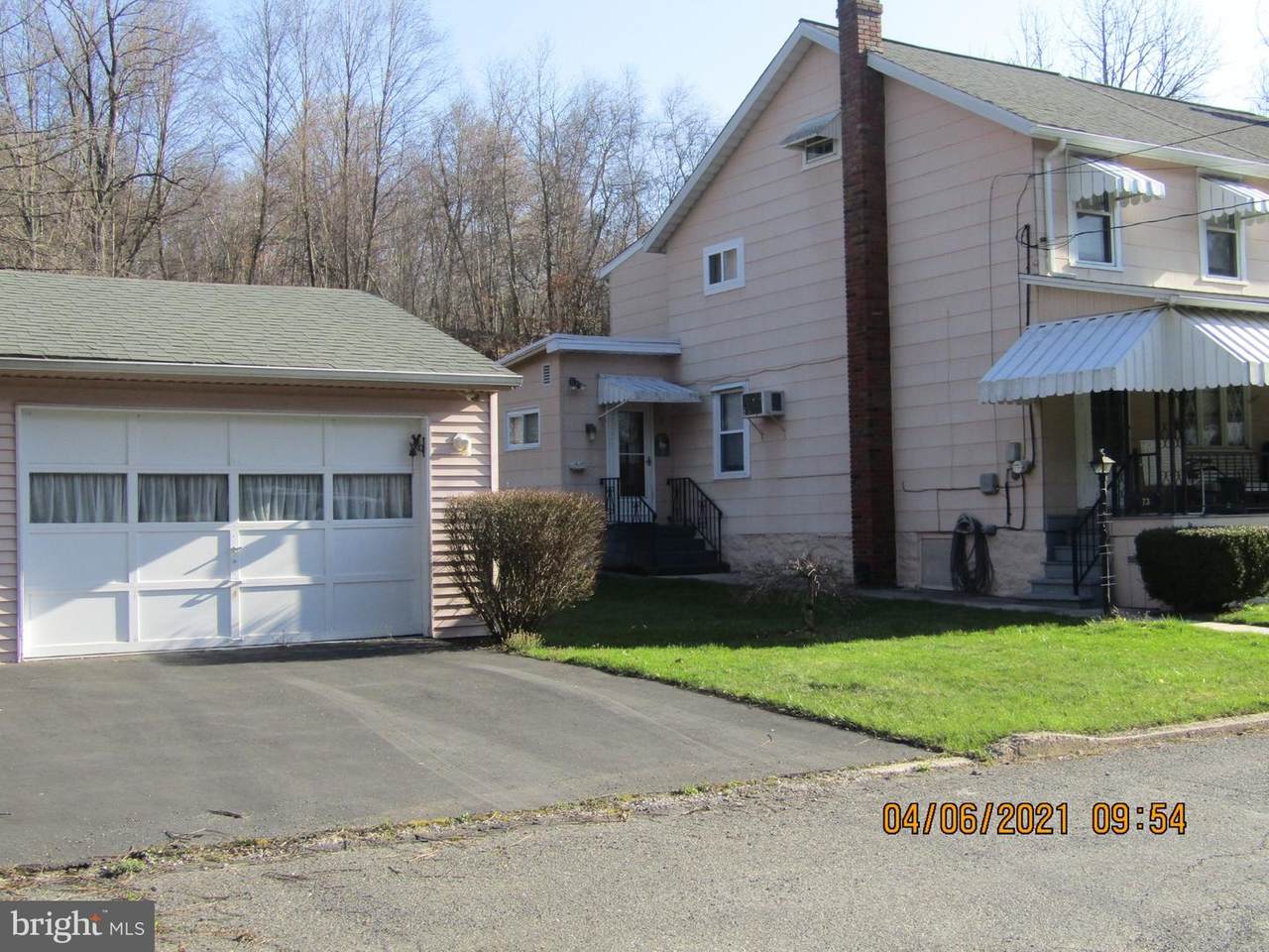 73 Andrewsville Street - Photo 1