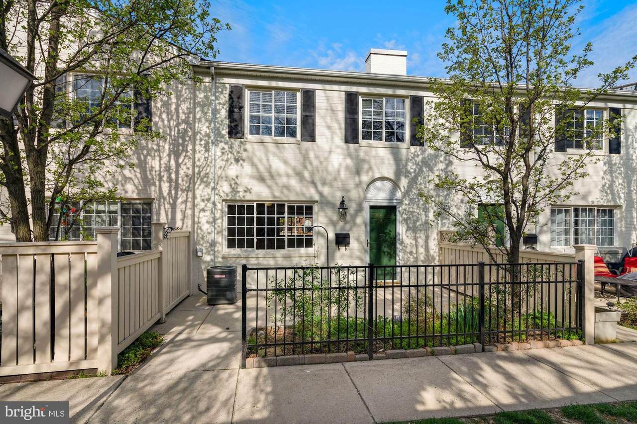 1651 Van Dorn Street - Photo 1