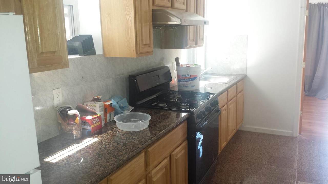 1626 Broad Street - Photo 1