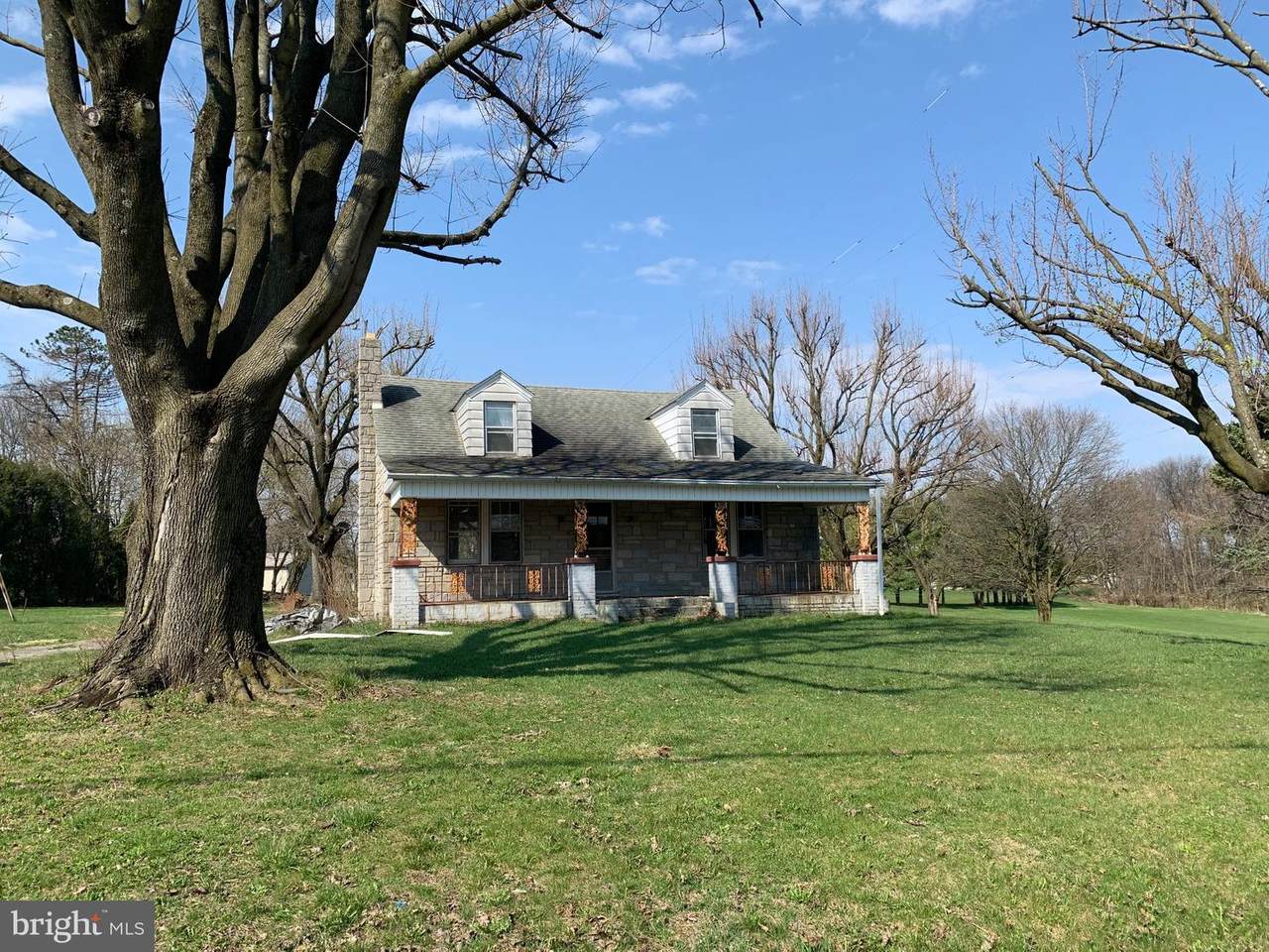2990 Windsor Road - Photo 1
