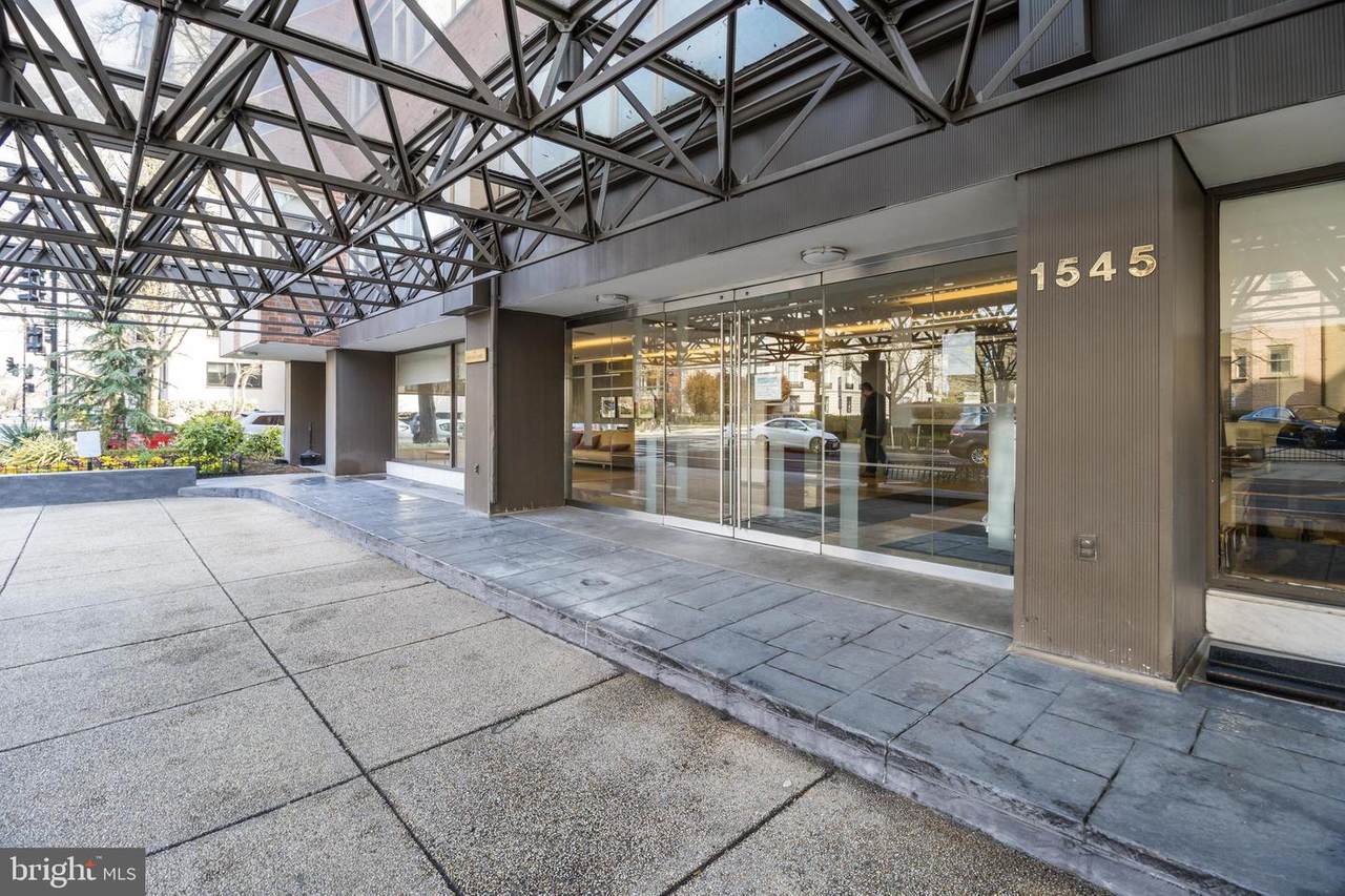 1545 18TH Street - Photo 1