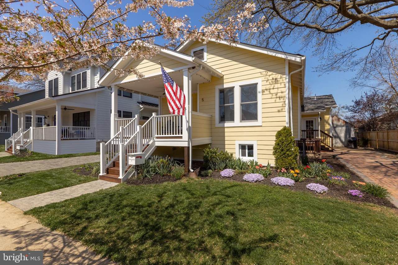5 Del Ray Avenue - Photo 1