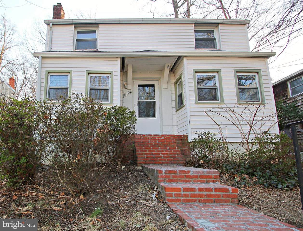 1006 Columbus Street - Photo 1