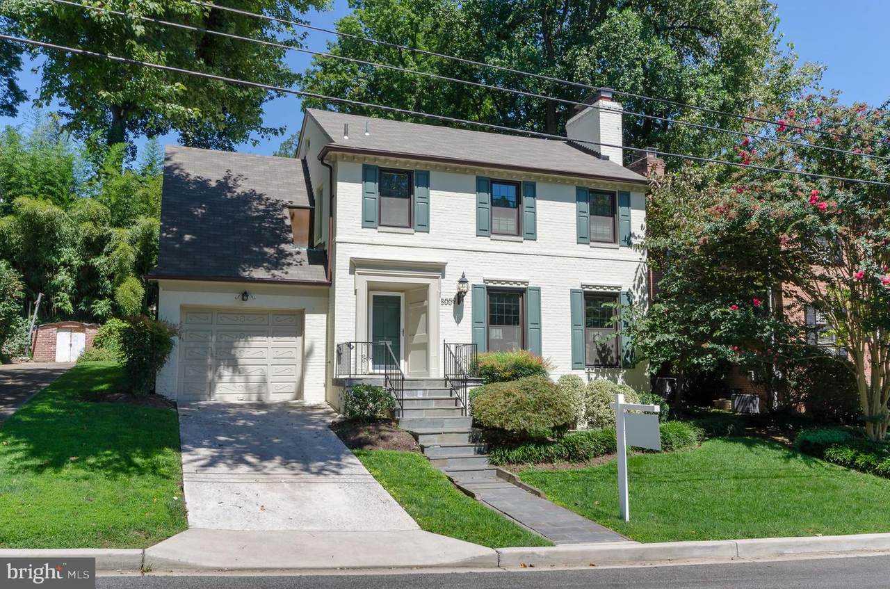 5009 Hawthorne Place - Photo 1