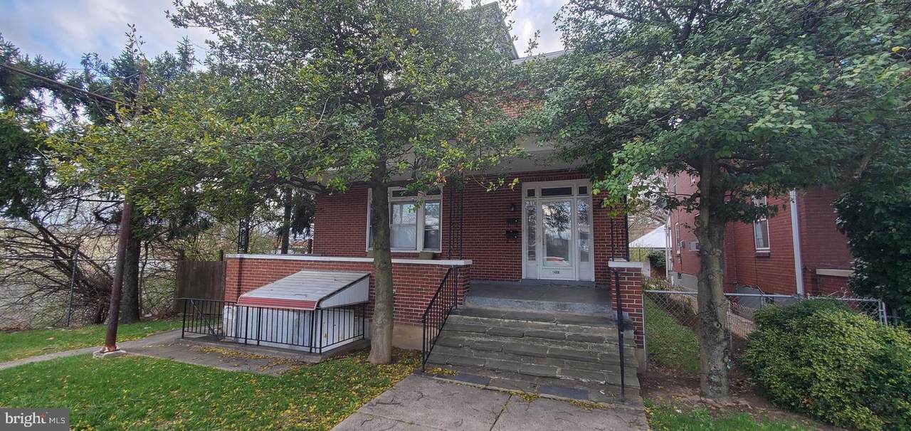 1406 Schuylkill Avenue - Photo 1