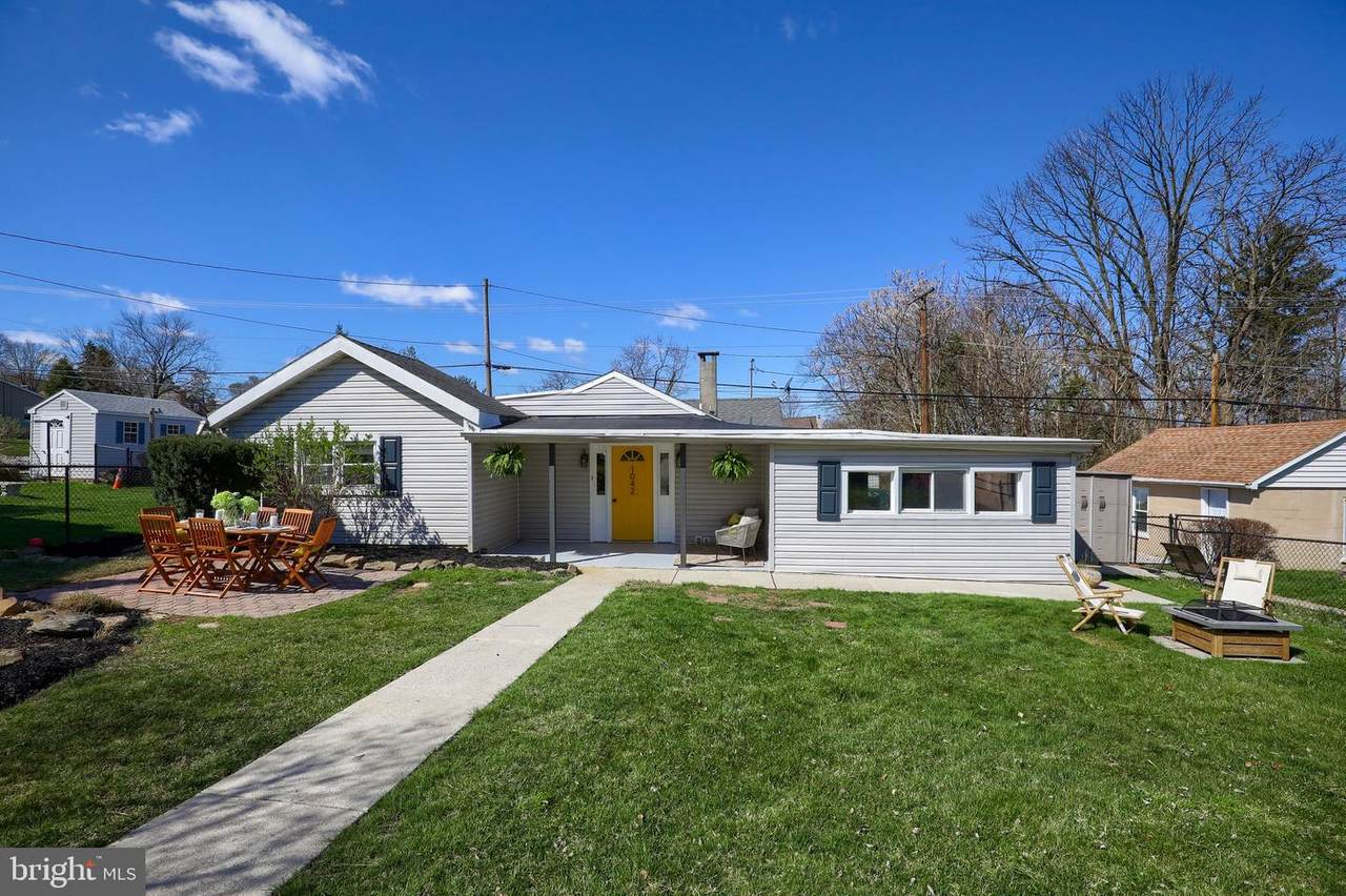 1042 Lancaster Avenue - Photo 1