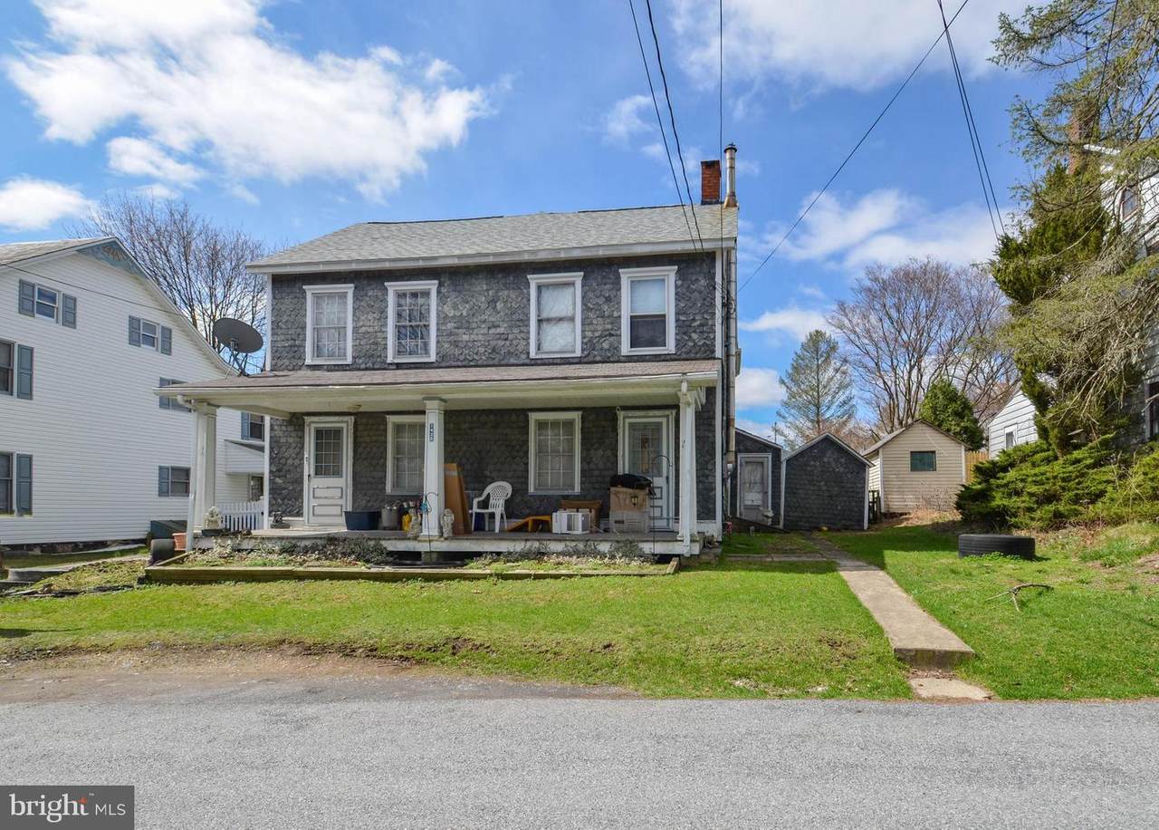1425 Delaware Avenue - Photo 1