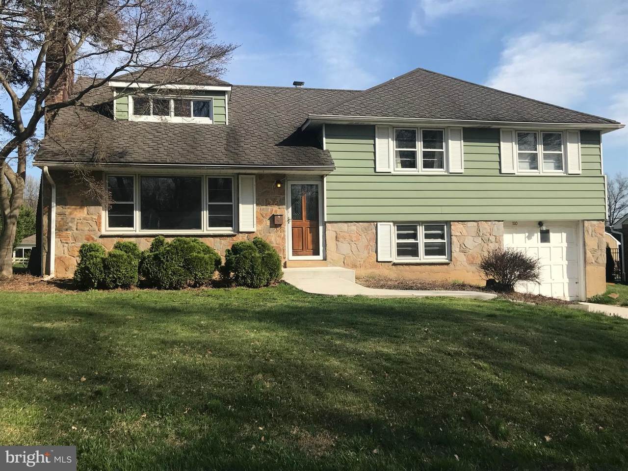1110 Piper Road - Photo 1