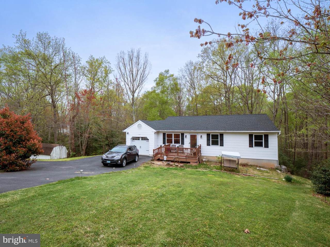 512 Vera Court - Photo 1