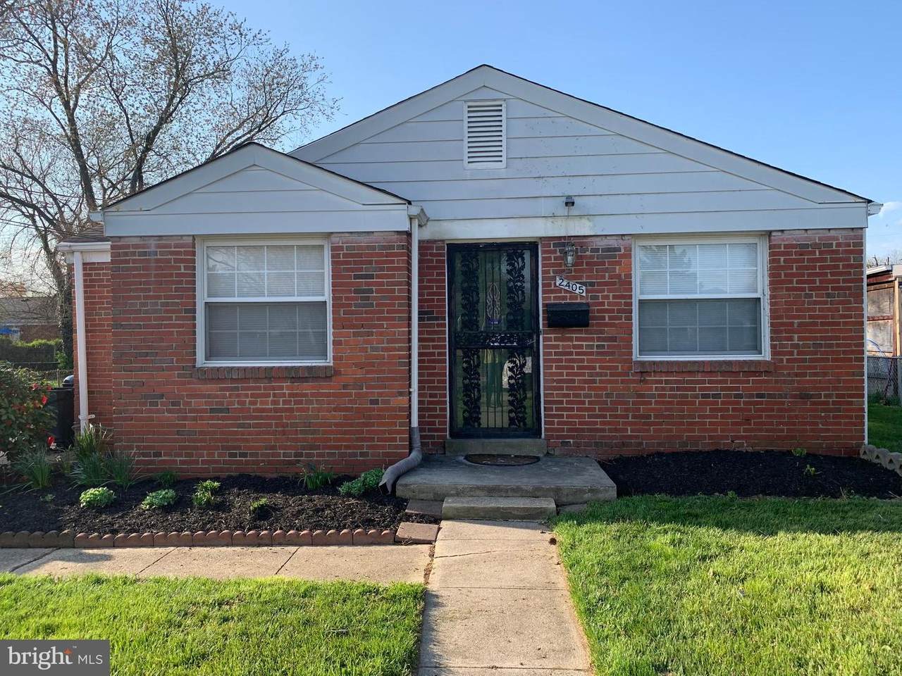 2405 Fordham Place - Photo 1