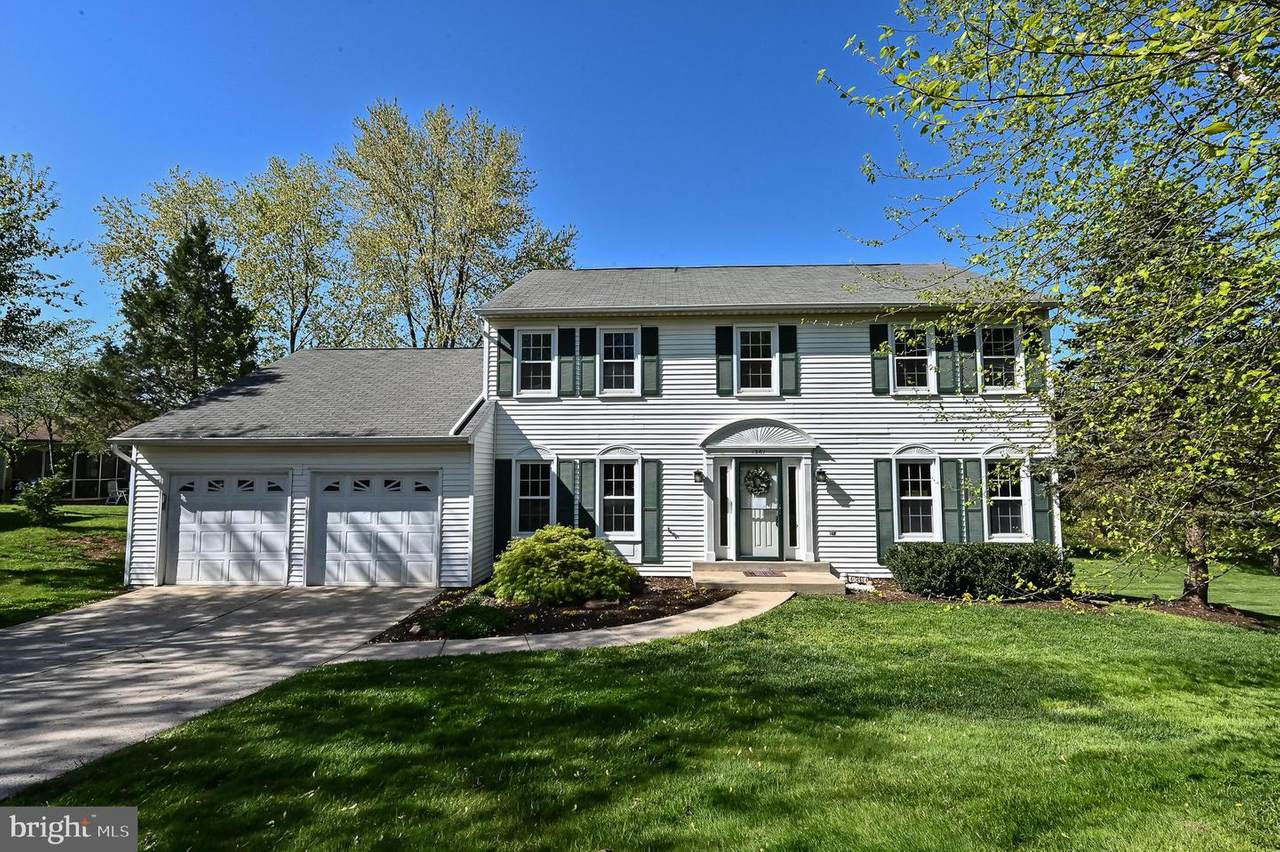 1361 Butter Churn Drive - Photo 1