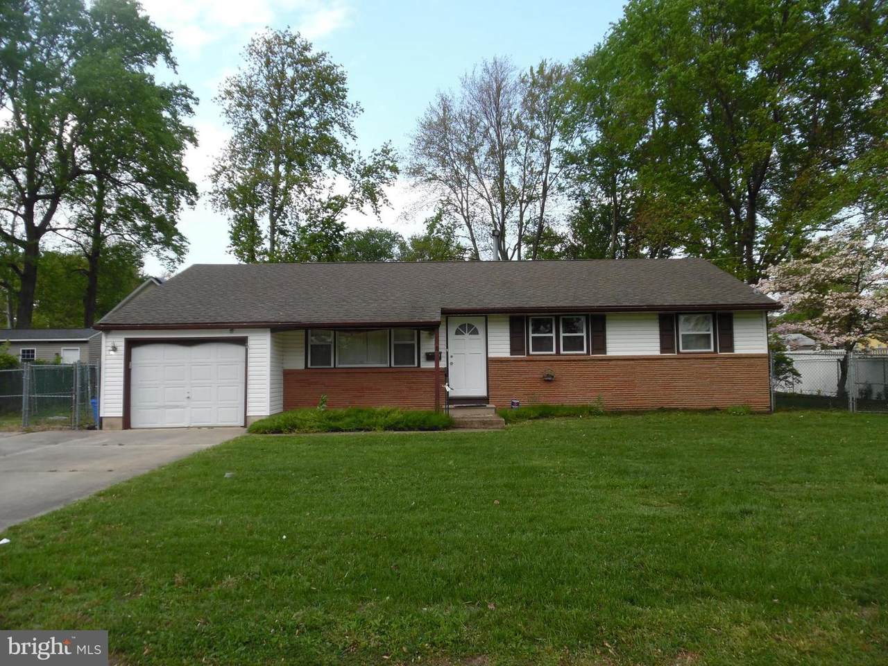601 9TH Avenue - Photo 1