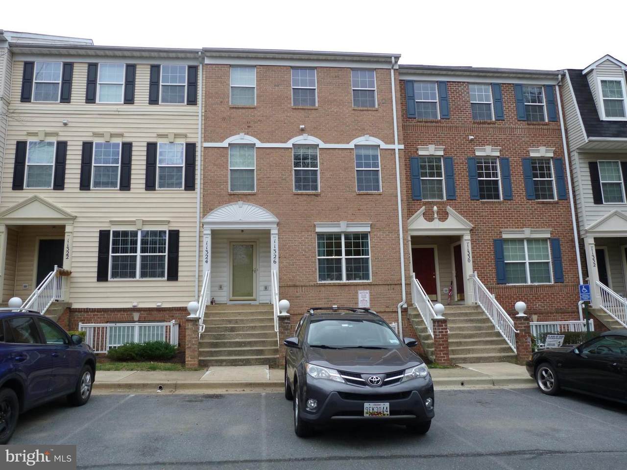 11324 King George Drive - Photo 1