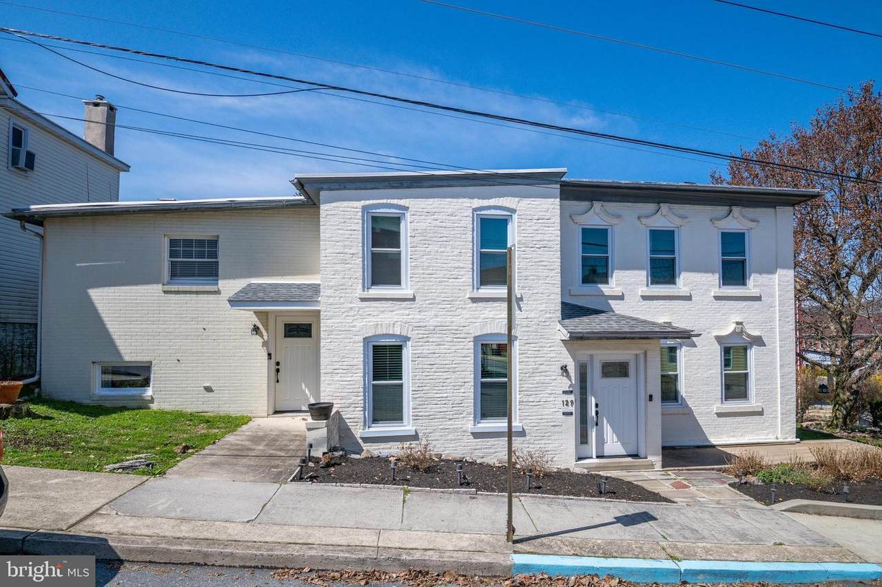 129 Walnut Street - Photo 1