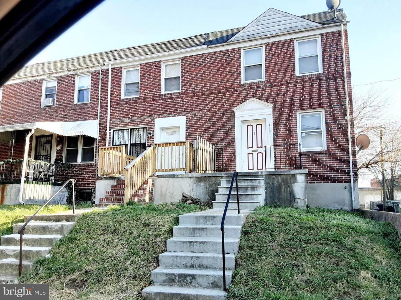 2319 Winchester Street - Photo 1