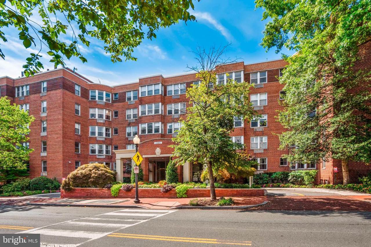 2500 Q Street - Photo 1