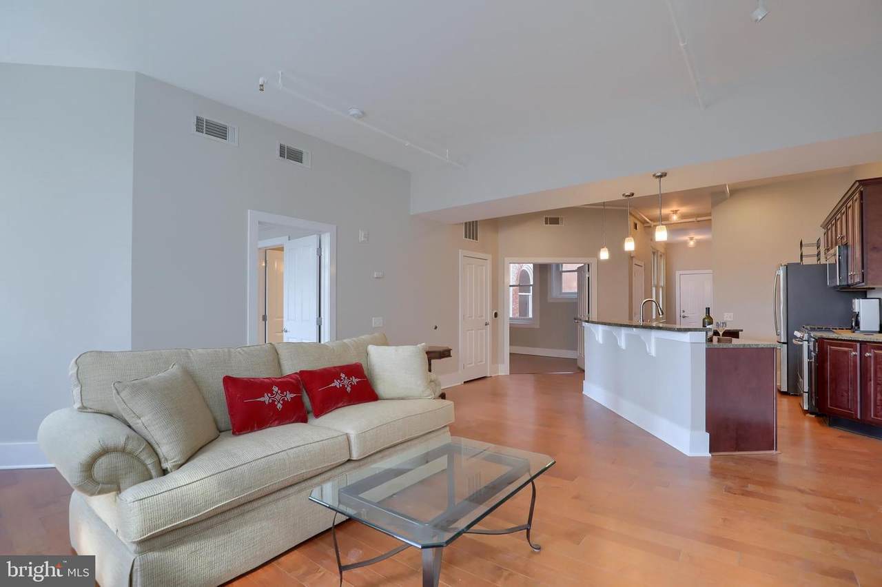 145 King Street - Photo 1