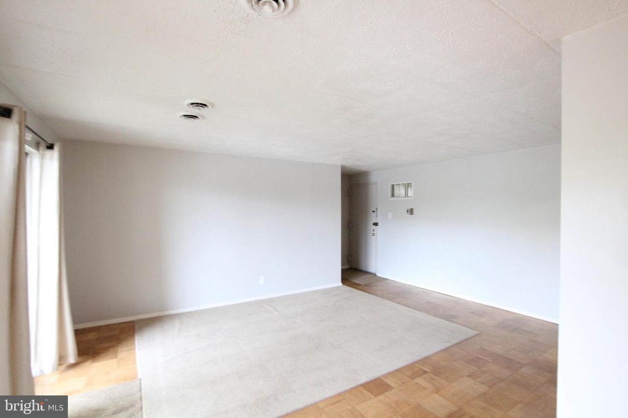 2646 Redcoat Drive - Photo 1
