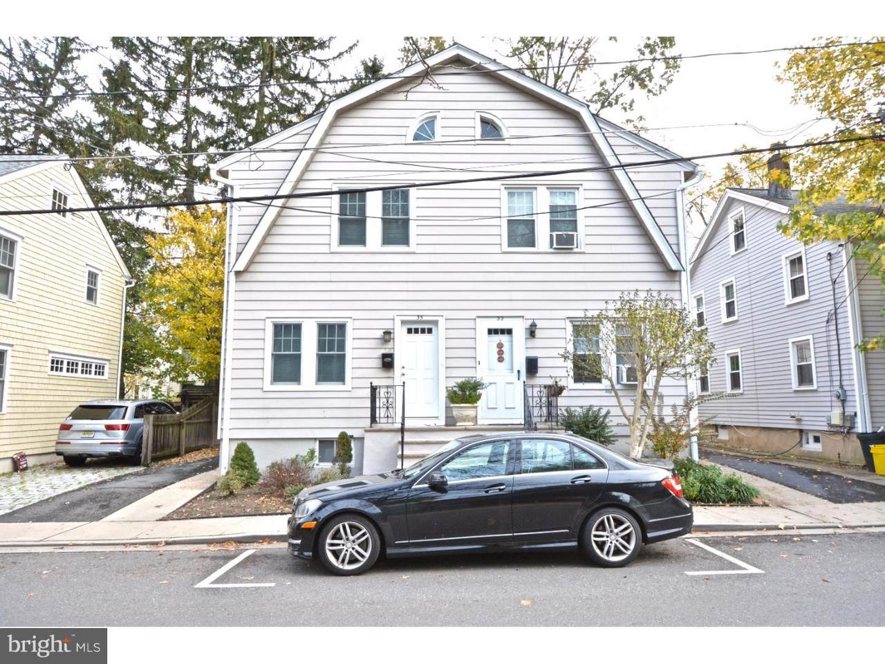 35 Pine Street - Photo 1