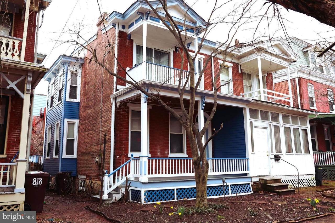 820 10TH Street - Photo 1