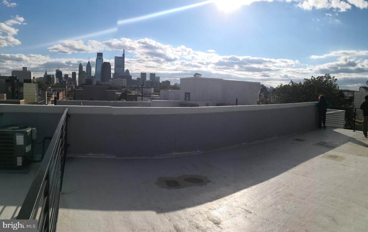 834 16TH Street - Photo 1