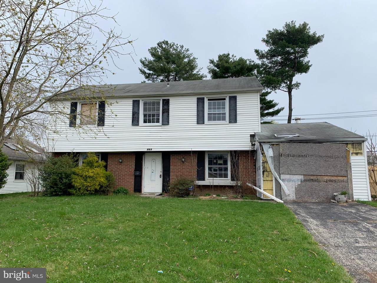 104 Pheasant Lane - Photo 1