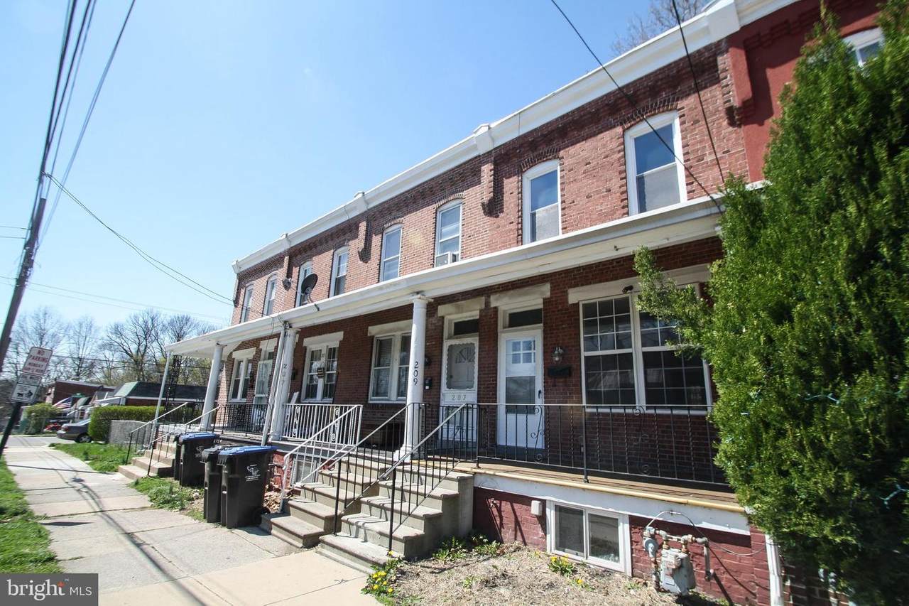 209 Buttonwood Street - Photo 1