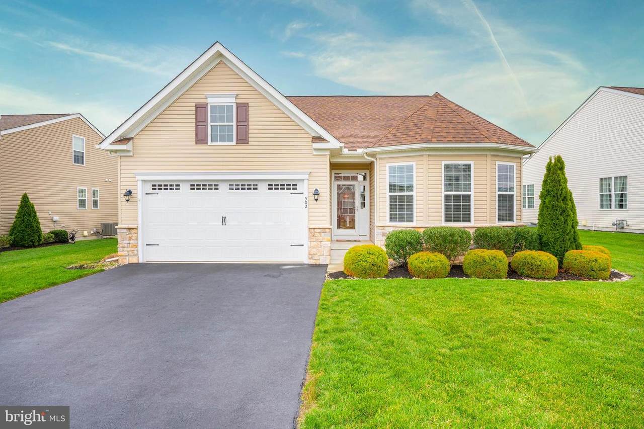502 Nicklaus Lane - Photo 1