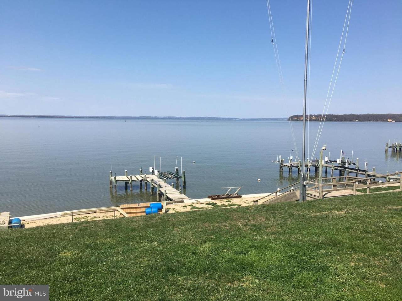 185 Edgewater Drive - Photo 1