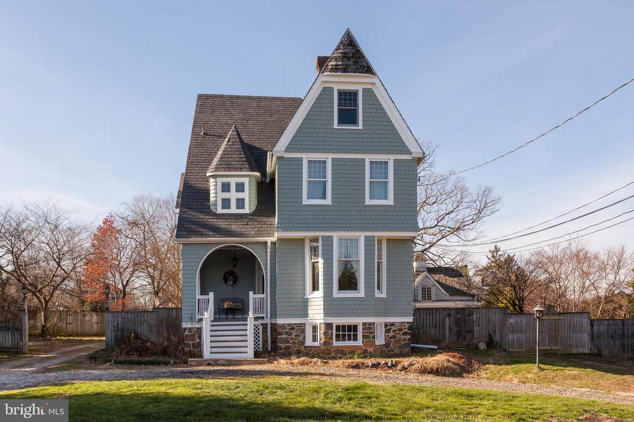 114 Forest Avenue - Photo 1