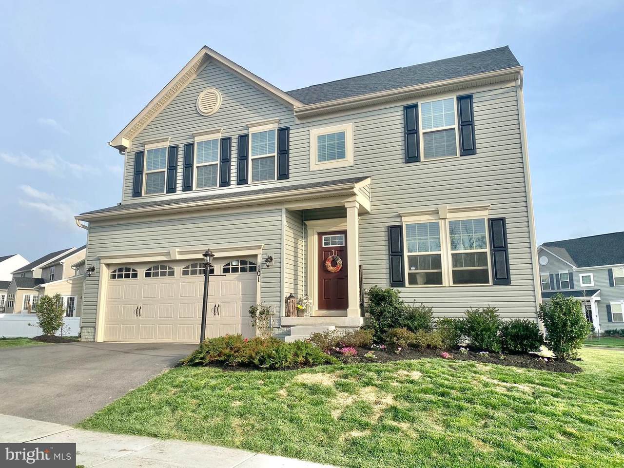 101 Wing Way - Photo 1