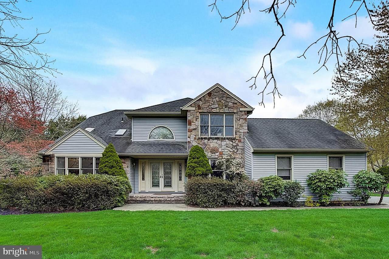 1 Pheasant Drive - Photo 1