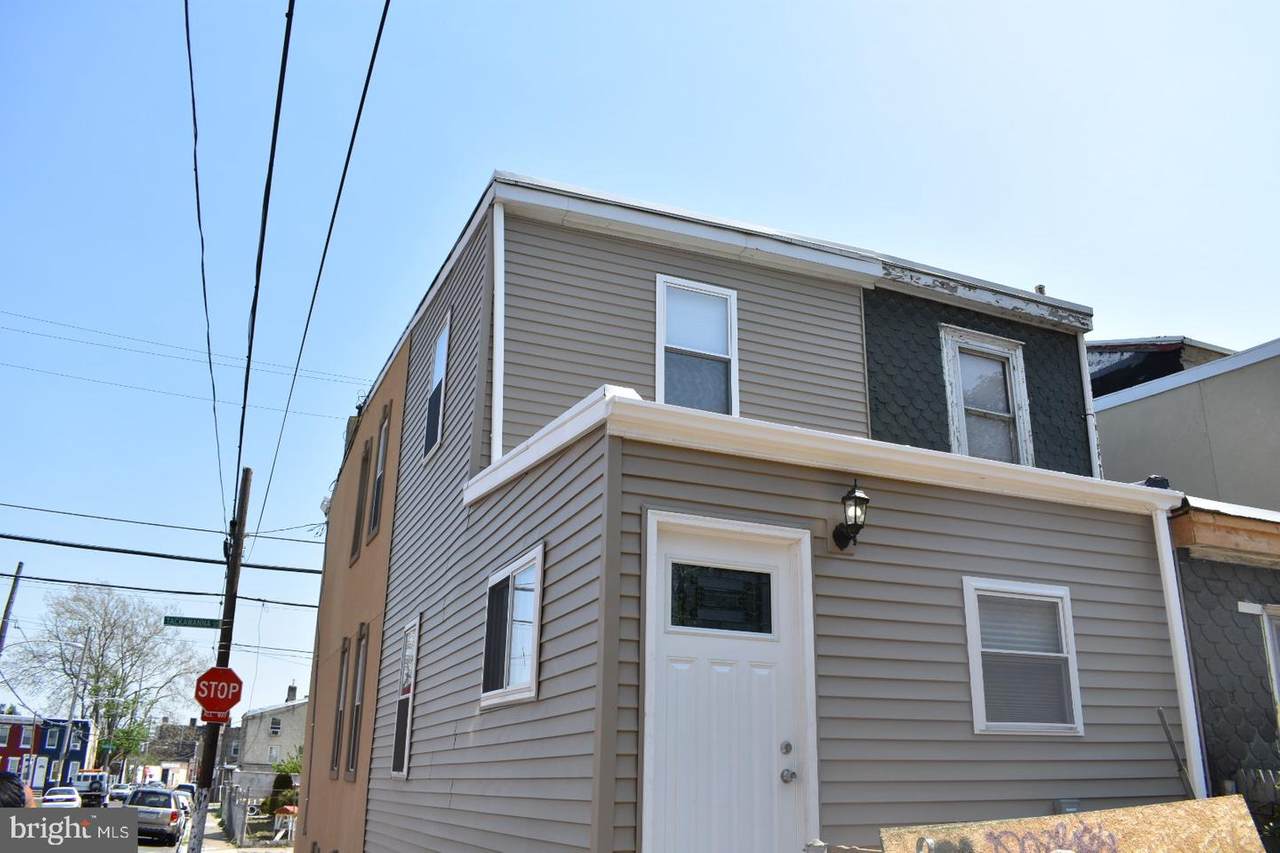4544 Tackawanna Street - Photo 1
