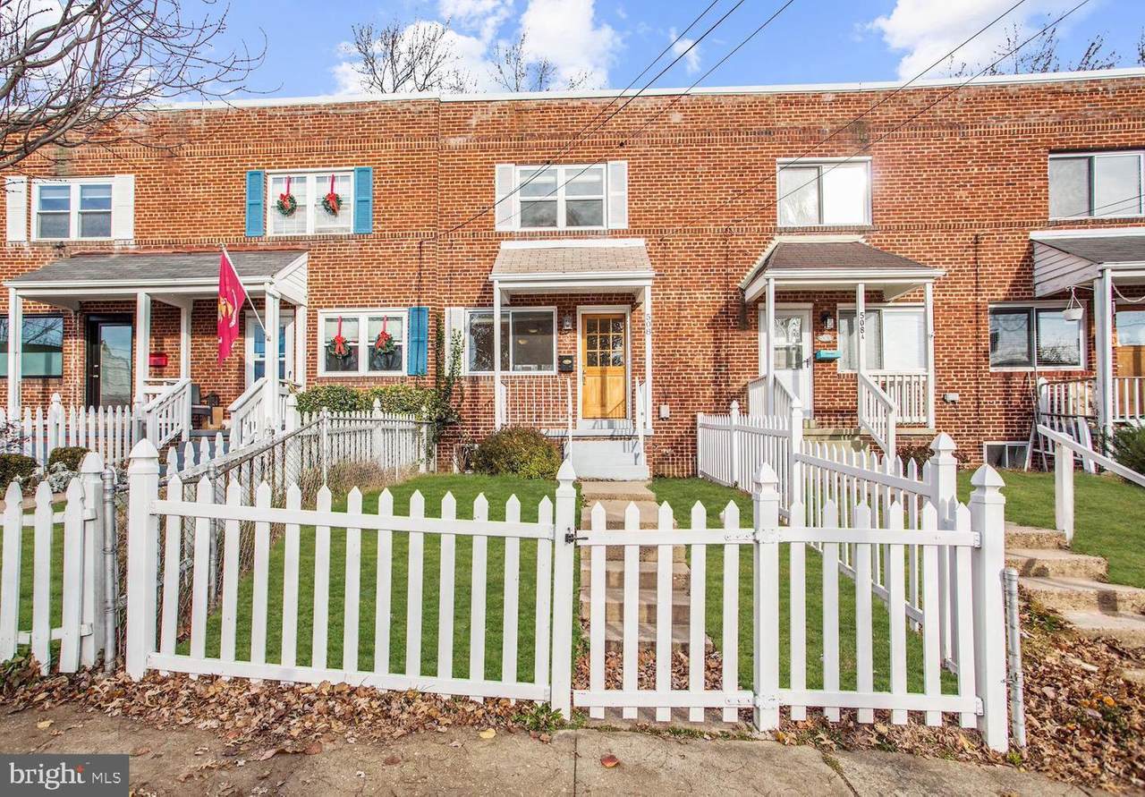 508 Howell Avenue - Photo 1
