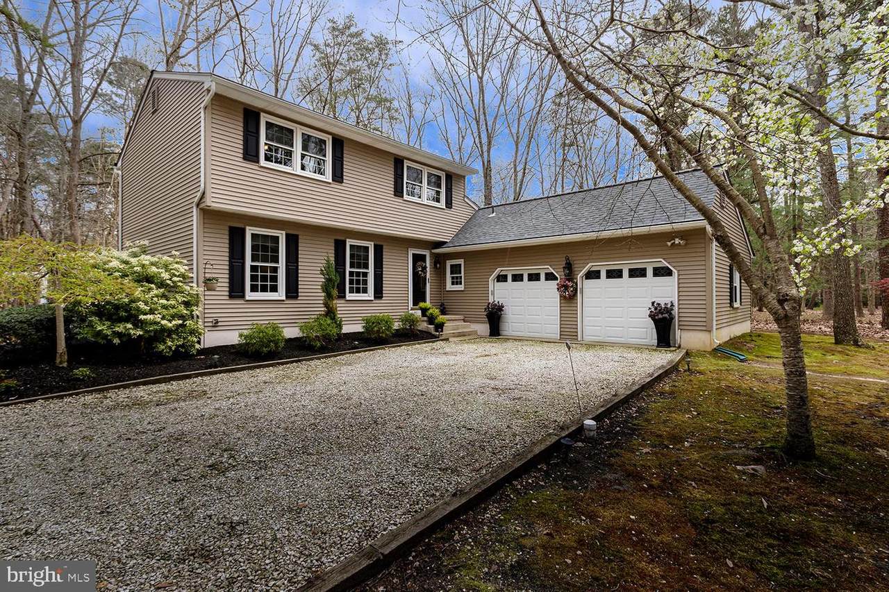 44 Red Oak Drive - Photo 1