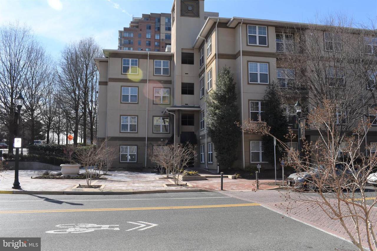 11750 Old Georgetown - Photo 1